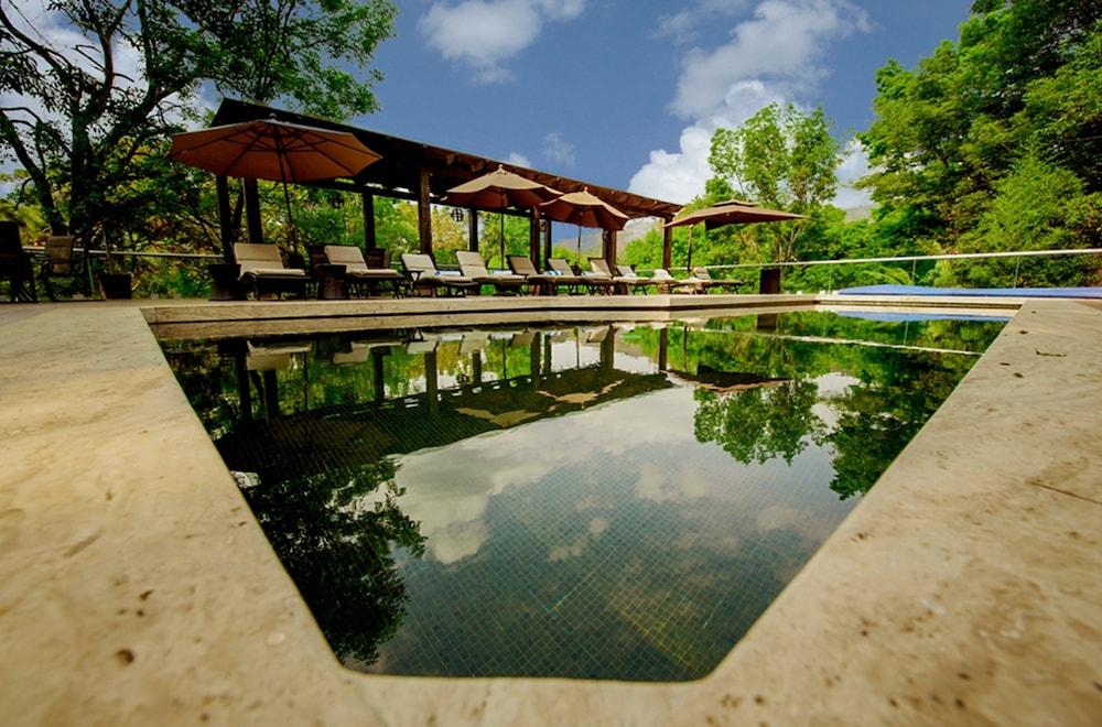 Loto Azul Hotel & Spa บาเญเดบราโว ภายนอก รูปภาพ